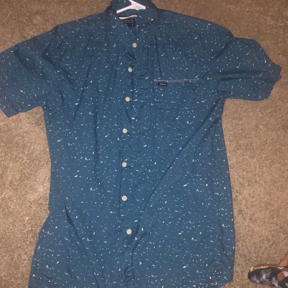 Men’s RVCA button up shirt